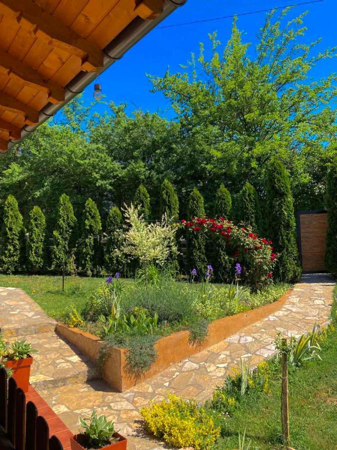 Kuca Za Uzivanje Valjevo Ngoại thất bức ảnh